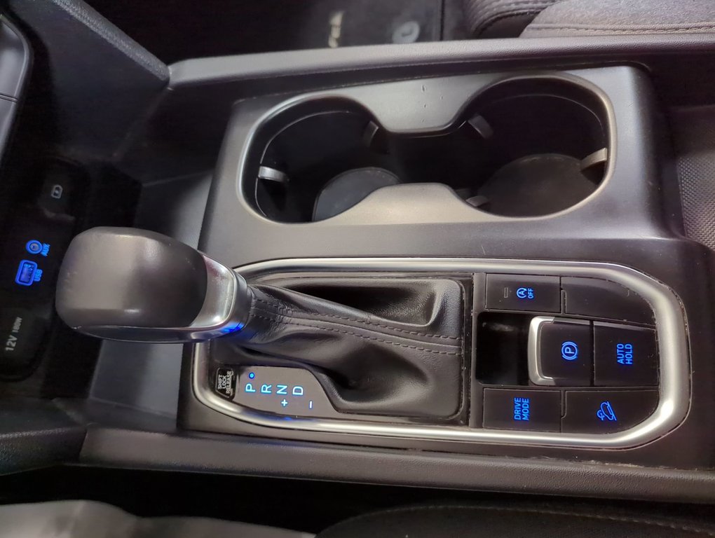 2020 Hyundai Santa Fe Essential in Dartmouth, Nova Scotia - 19 - w1024h768px