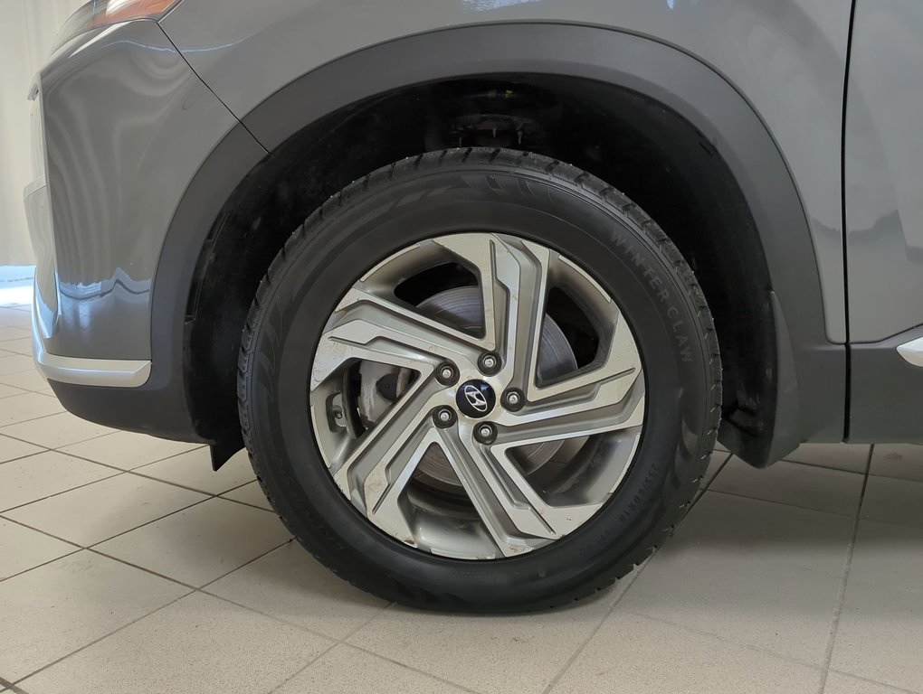 2021 Hyundai Santa Fe Preferred in Dartmouth, Nova Scotia - 10 - w1024h768px