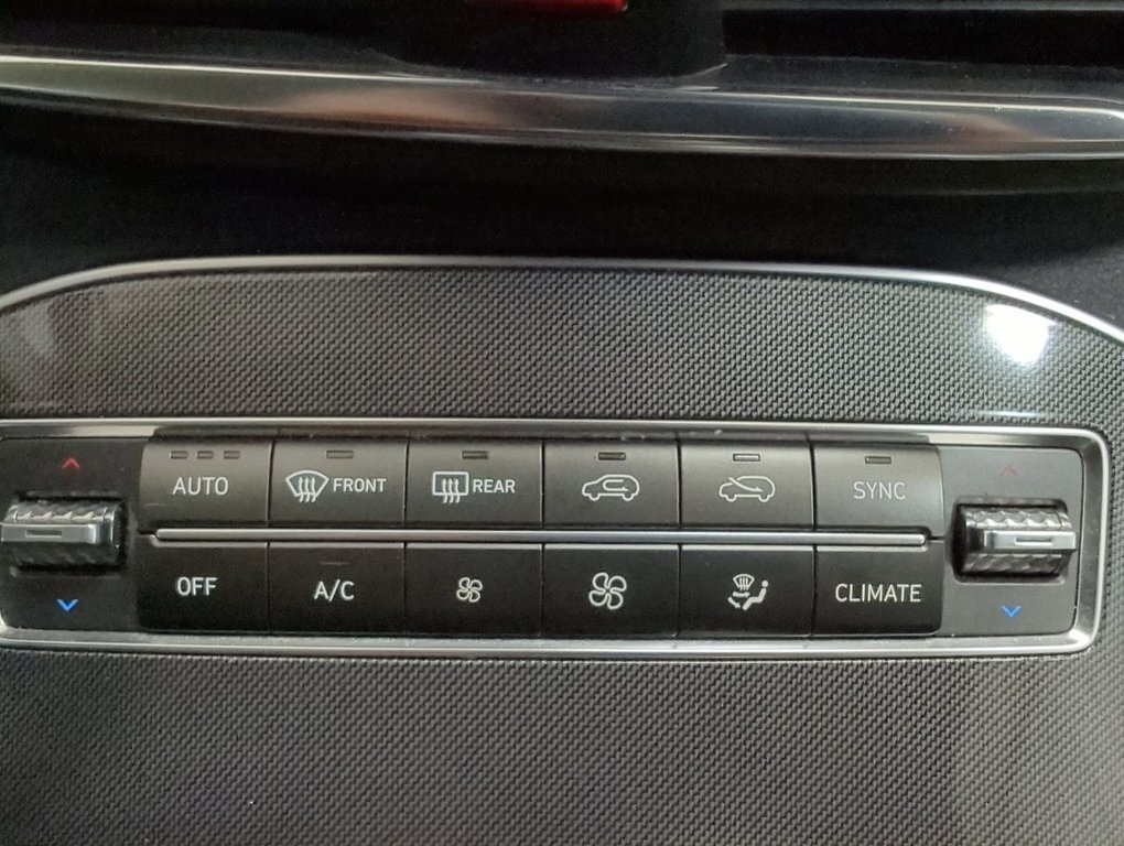 2021 Hyundai Santa Fe Preferred in Dartmouth, Nova Scotia - 18 - w1024h768px