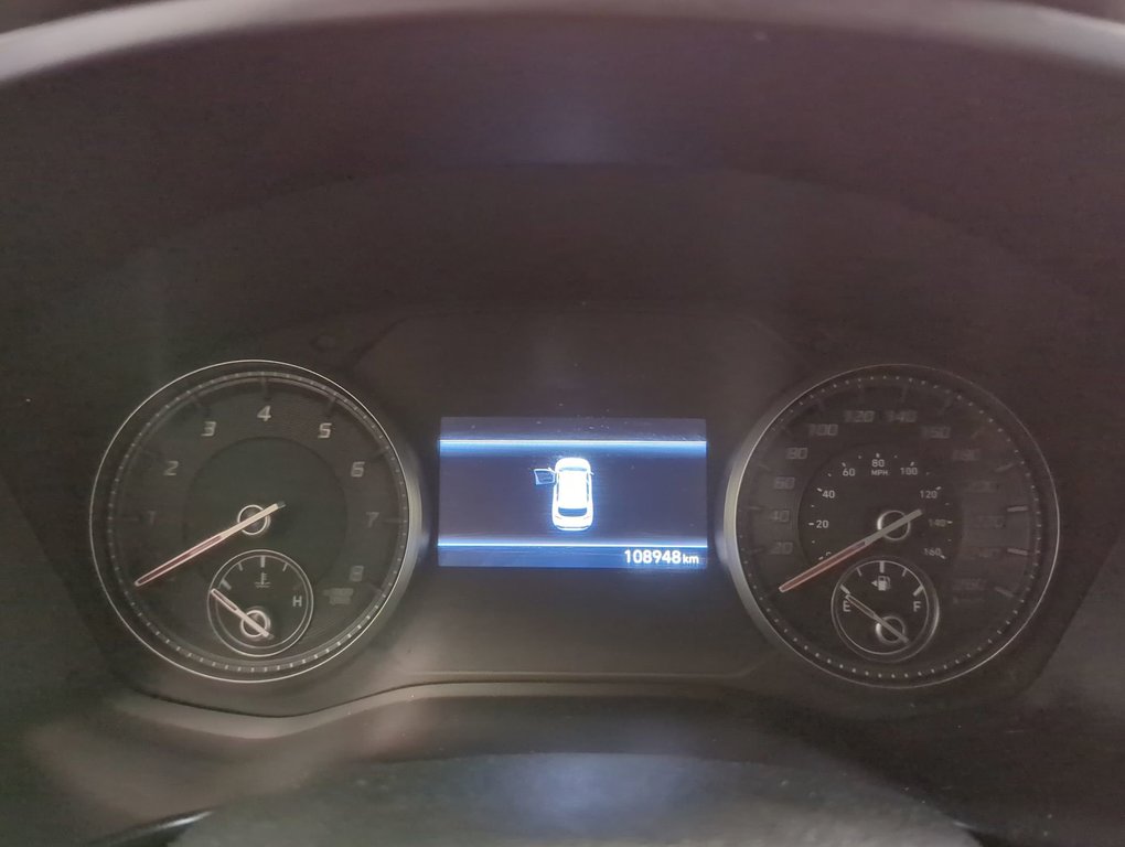 2021 Hyundai Santa Fe Preferred in Dartmouth, Nova Scotia - 15 - w1024h768px