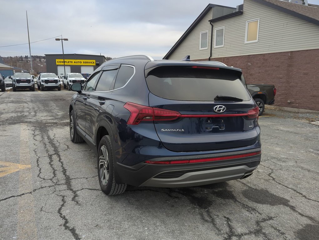 2022 Hyundai Santa Fe Essential AWD *GM Certified* in Dartmouth, Nova Scotia - 6 - w1024h768px