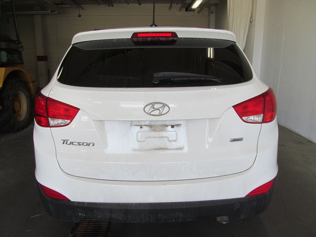 2015 Hyundai Tucson GL in Dartmouth, Nova Scotia - 3 - w1024h768px