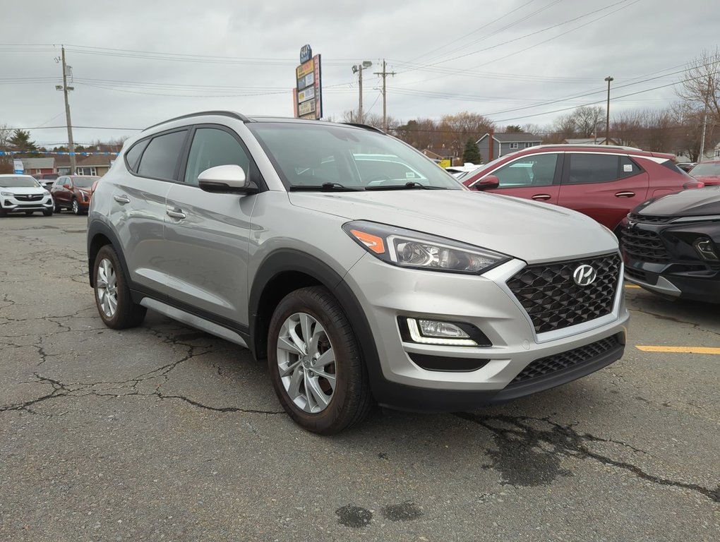 2020 Hyundai Tucson Preferred Sunroof Leather *GM Certified* in Dartmouth, Nova Scotia - 2 - w1024h768px