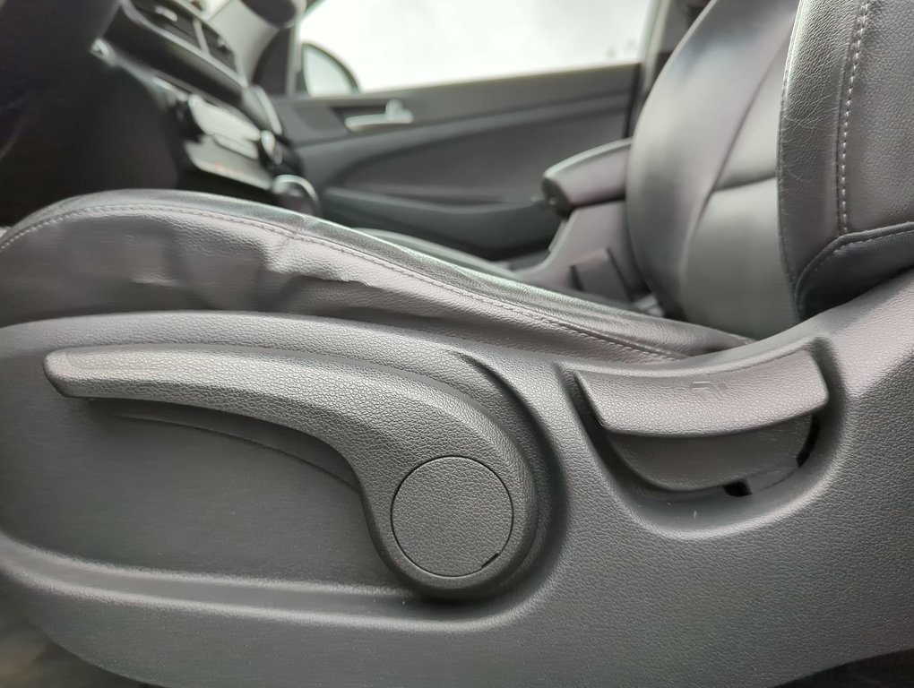 2020 Hyundai Tucson Preferred Sunroof Leather *GM Certified* in Dartmouth, Nova Scotia - 12 - w1024h768px