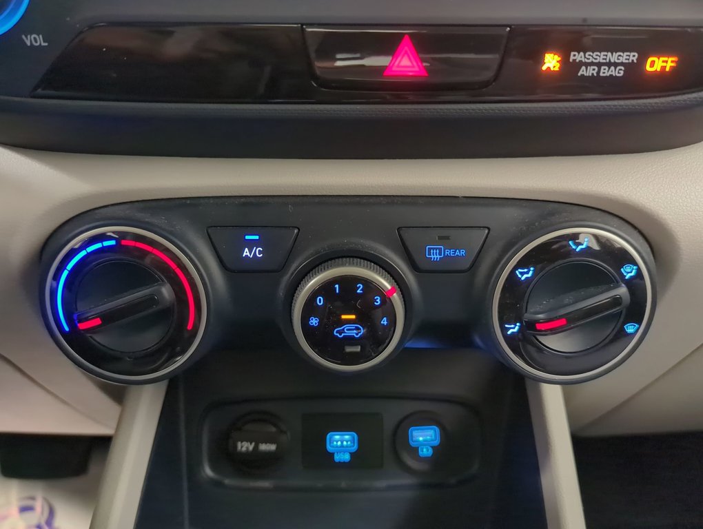 2020 Hyundai Venue Trend w/Urban Pkg/Denim Interior in Dartmouth, Nova Scotia - 18 - w1024h768px