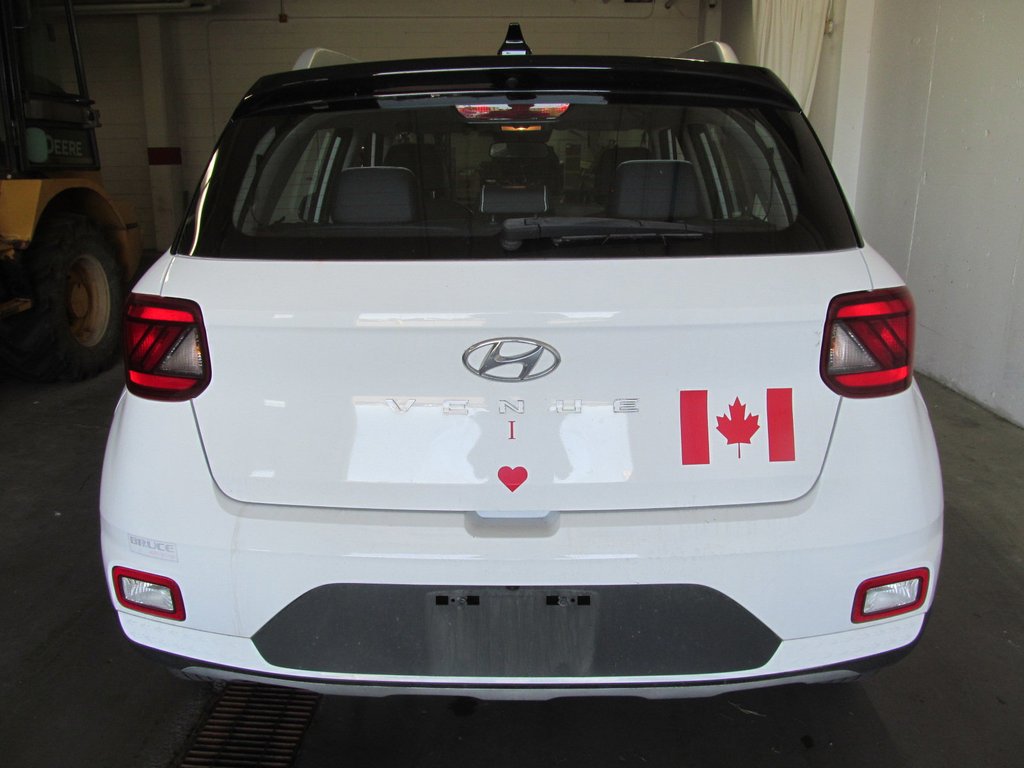 2020 Hyundai Venue Trend w/Urban Pkg/Denim Interior in Dartmouth, Nova Scotia - 3 - w1024h768px