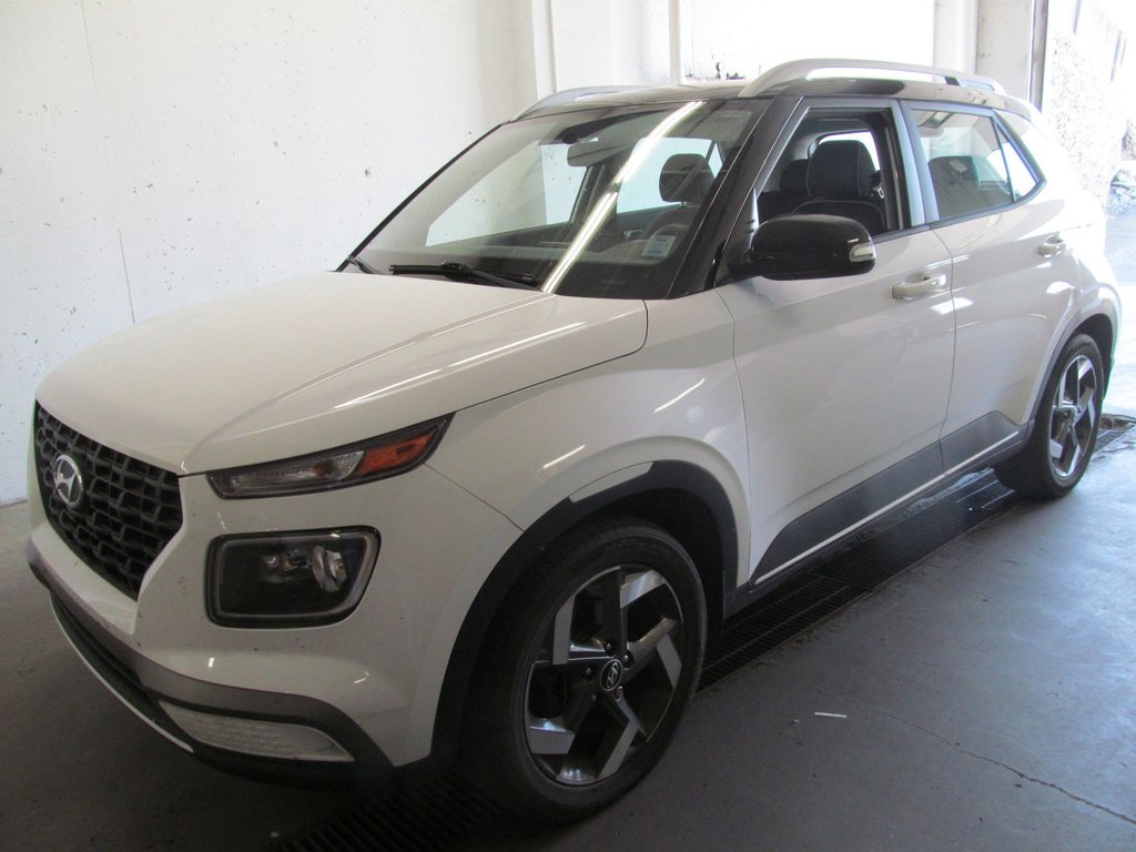 2020 Hyundai Venue Trend w/Urban Pkg/Denim Interior in Dartmouth, Nova Scotia - 2 - w1024h768px