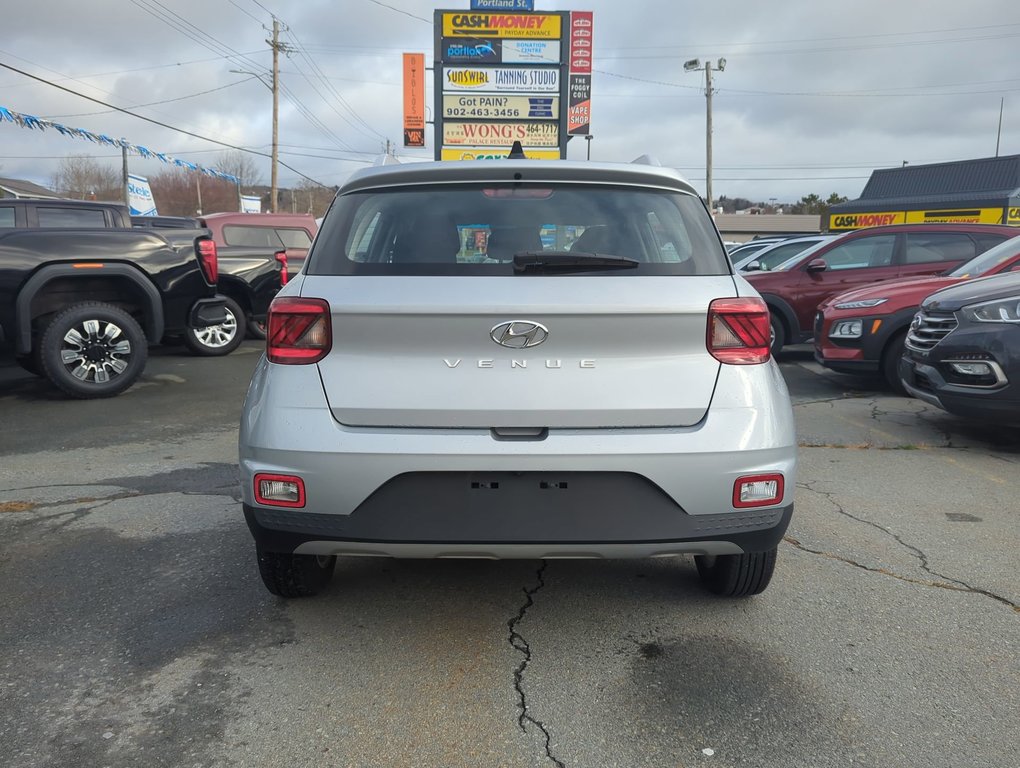 2022 Hyundai Venue Preferred *GM Certified* in Dartmouth, Nova Scotia - 7 - w1024h768px