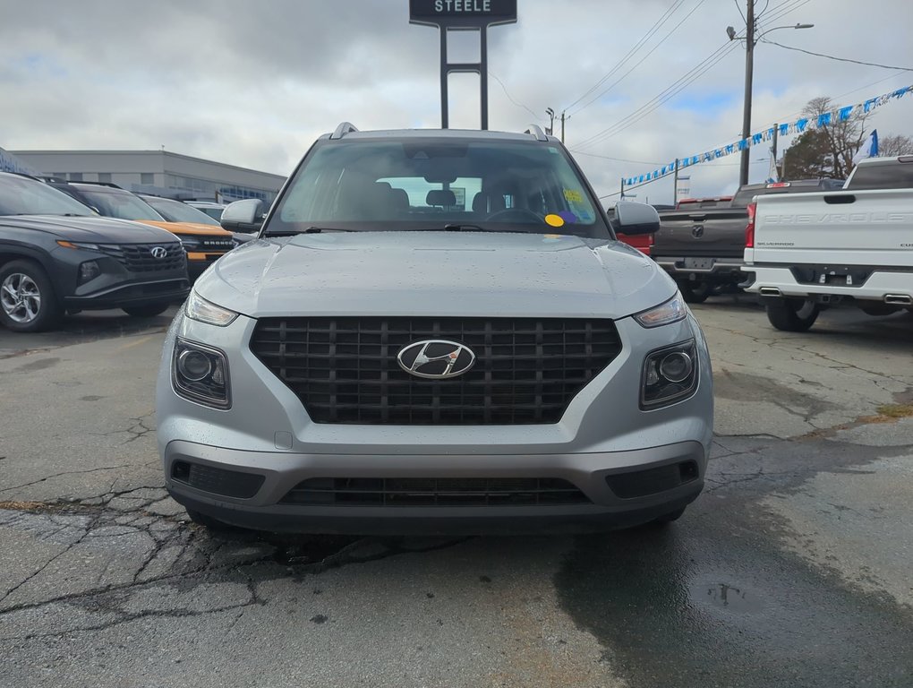 2022 Hyundai Venue Preferred *GM Certified* in Dartmouth, Nova Scotia - 3 - w1024h768px