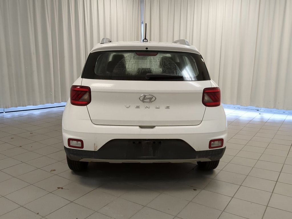 2023 Hyundai Venue Preferred in Dartmouth, Nova Scotia - 7 - w1024h768px