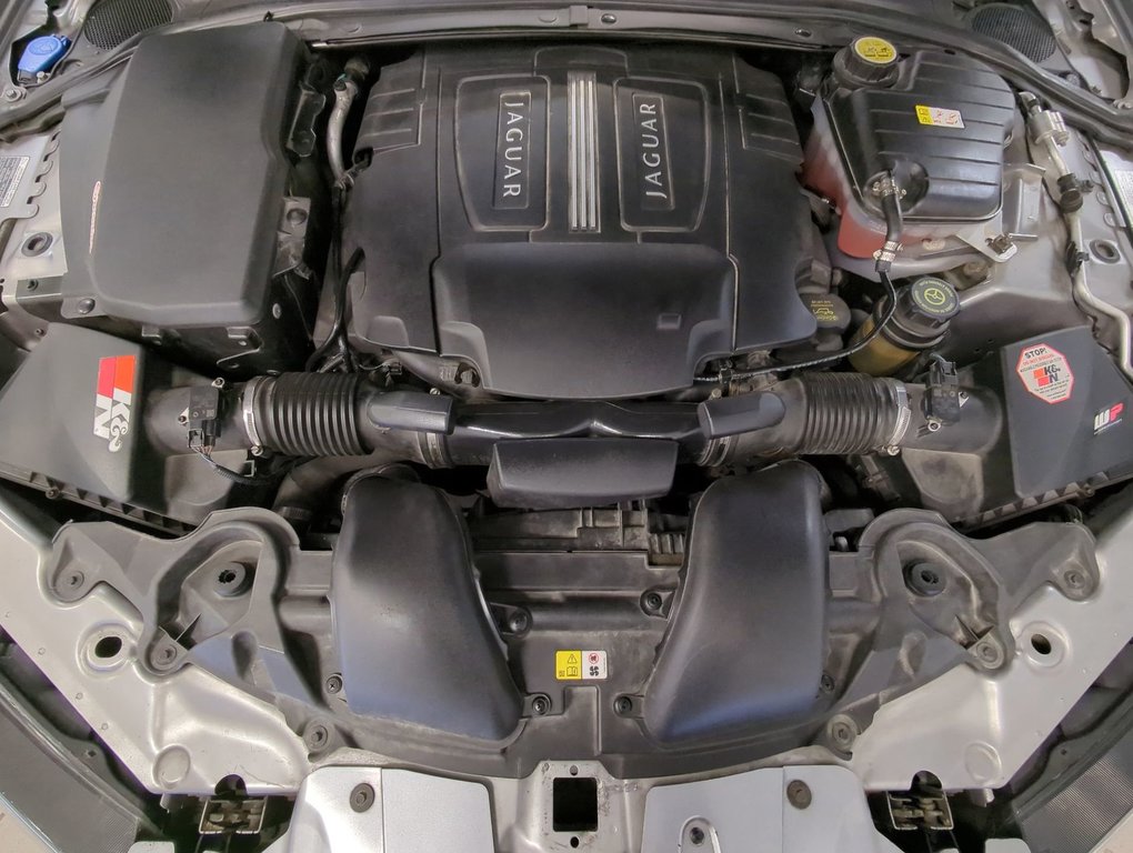 2012 Jaguar XF Portfolio w/Sport Pkg in Dartmouth, Nova Scotia - 26 - w1024h768px