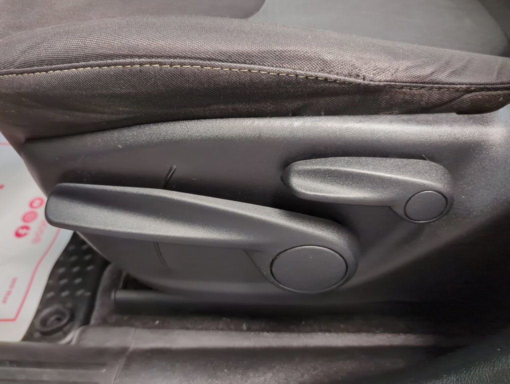 2016 Jeep Cherokee North in Dartmouth, Nova Scotia - 12 - w1024h768px