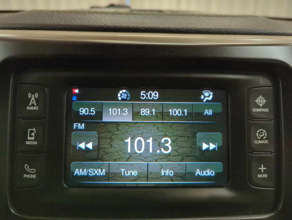 2016 Jeep Cherokee North in Dartmouth, Nova Scotia - 16 - w1024h768px