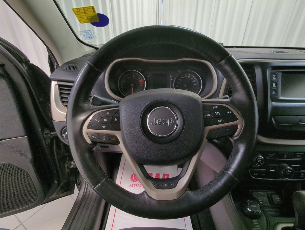 2016 Jeep Cherokee North in Dartmouth, Nova Scotia - 14 - w1024h768px