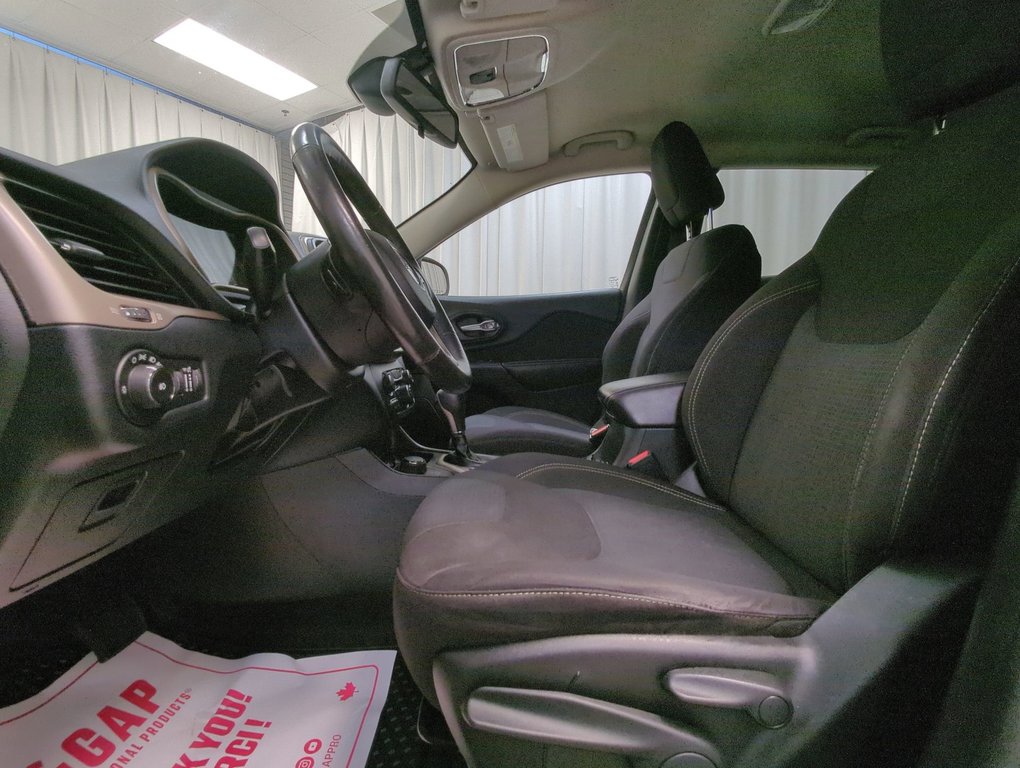 2016 Jeep Cherokee North in Dartmouth, Nova Scotia - 11 - w1024h768px