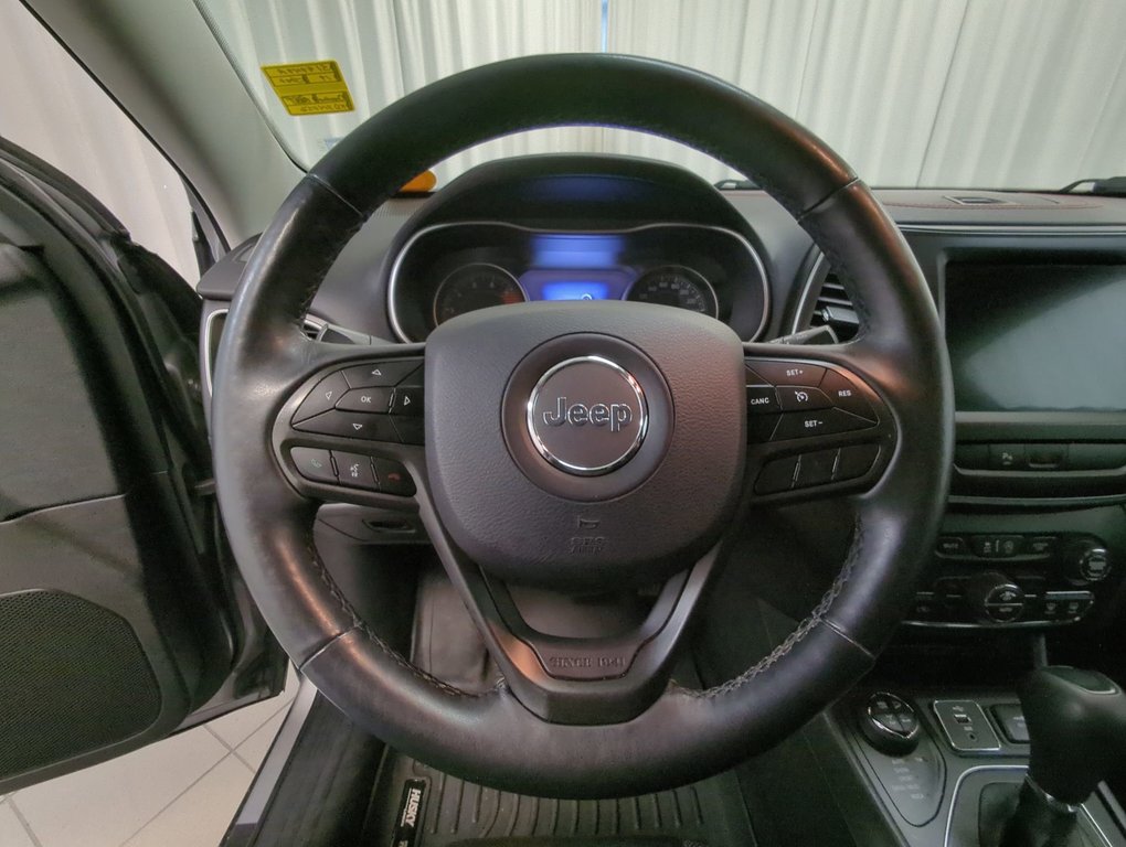 2019 Jeep Cherokee Trailhawk Elite in Dartmouth, Nova Scotia - 14 - w1024h768px