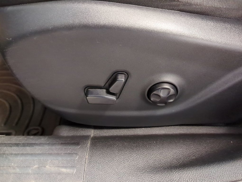 2019 Jeep Cherokee Trailhawk Elite in Dartmouth, Nova Scotia - 12 - w1024h768px