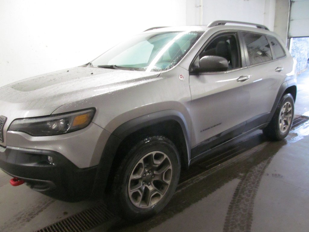 2020 Jeep Cherokee Trailhawk in Dartmouth, Nova Scotia - 2 - w1024h768px