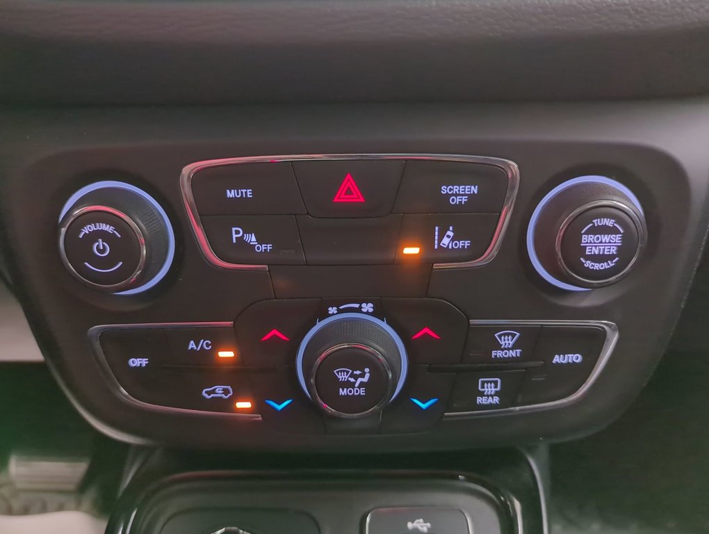 2018 Jeep Compass Limited in Dartmouth, Nova Scotia - 18 - w1024h768px