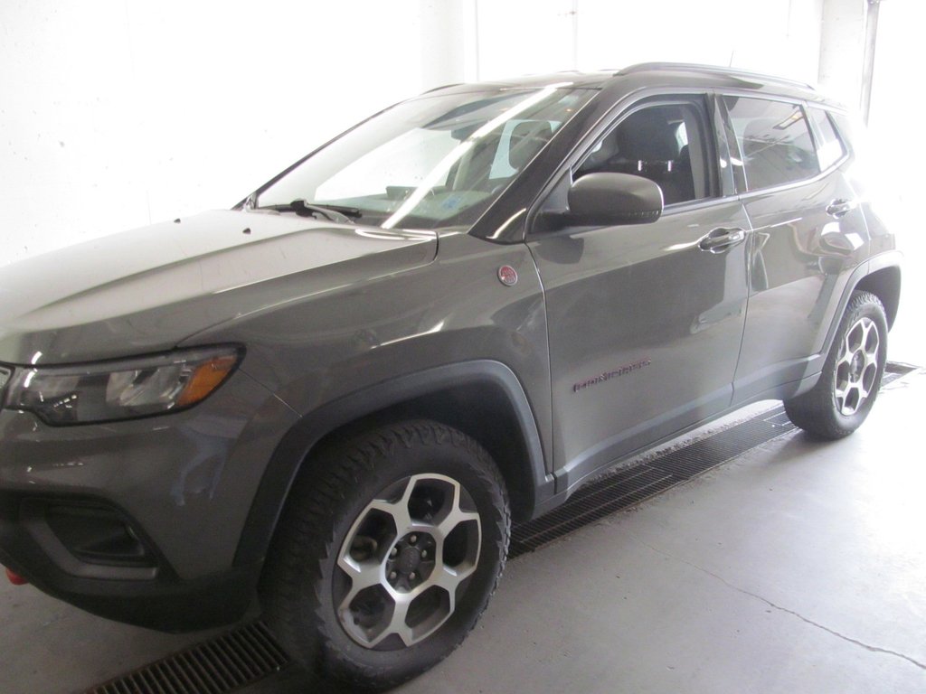 2022 Jeep Compass Trailhawk in Dartmouth, Nova Scotia - 2 - w1024h768px