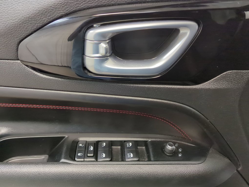 2022 Jeep Compass Trailhawk in Dartmouth, Nova Scotia - 13 - w1024h768px