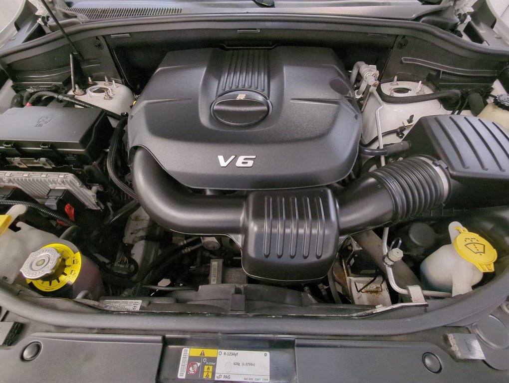 2015 Jeep Grand Cherokee Limited in Dartmouth, Nova Scotia - 26 - w1024h768px