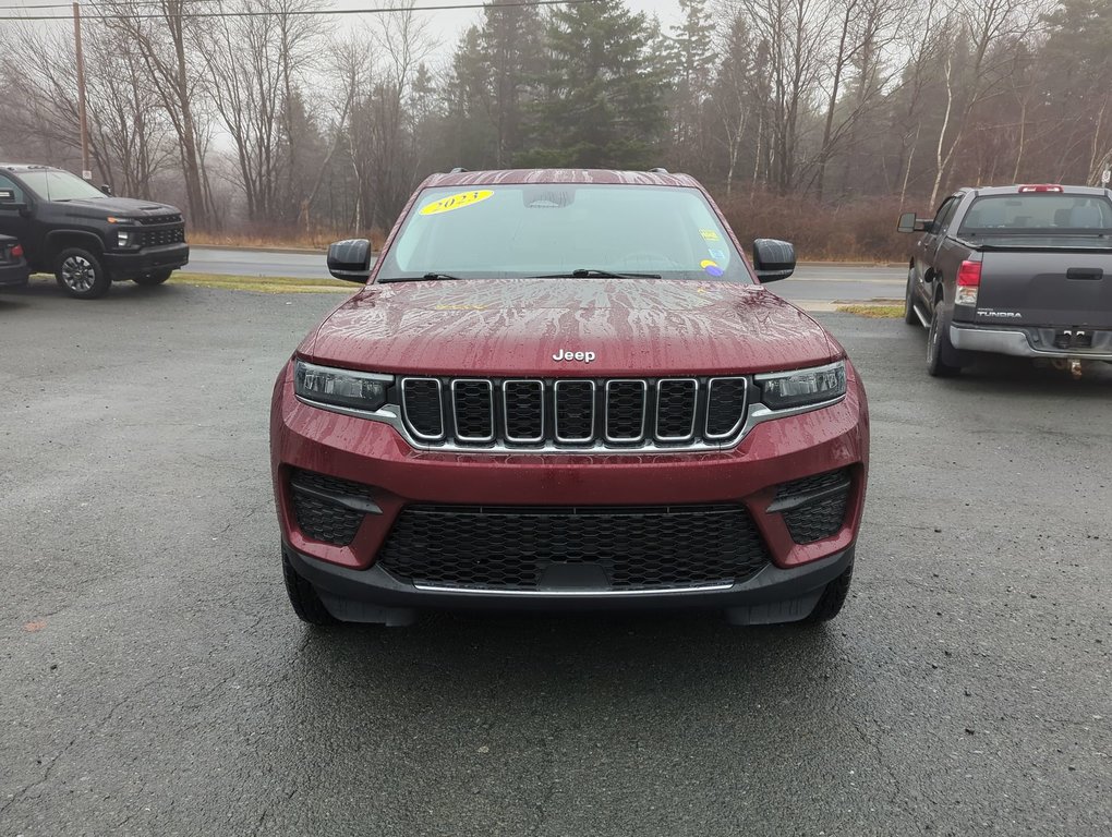 2023 Jeep Grand Cherokee Laredo *GM Certified* in Dartmouth, Nova Scotia - 3 - w1024h768px