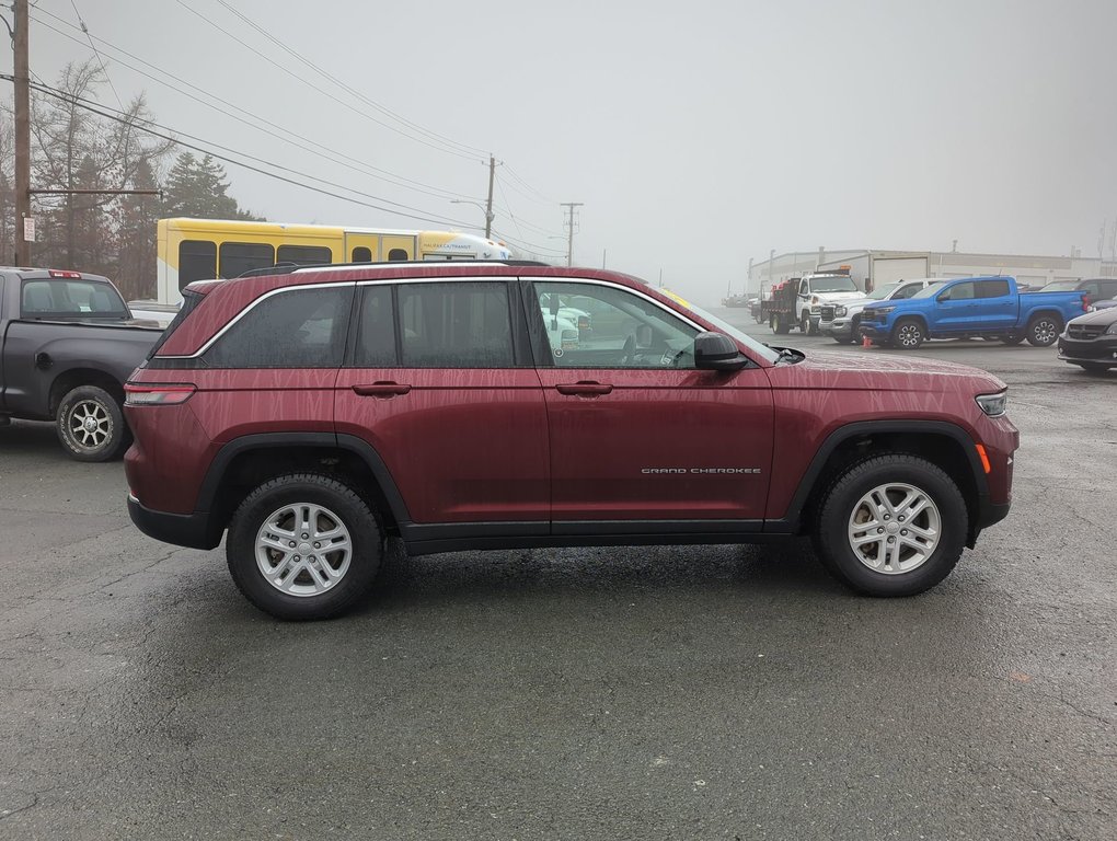 2023 Jeep Grand Cherokee Laredo *GM Certified* in Dartmouth, Nova Scotia - 9 - w1024h768px