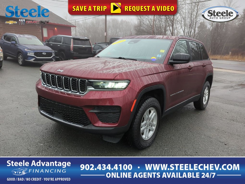 2023 Jeep Grand Cherokee Laredo *GM Certified* in Dartmouth, Nova Scotia - 1 - w1024h768px