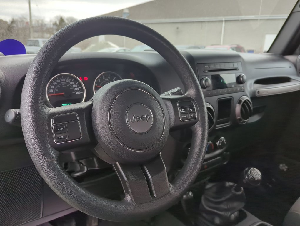 2018 Jeep Wrangler JK Sport *GM Certified* in Dartmouth, Nova Scotia - 18 - w1024h768px