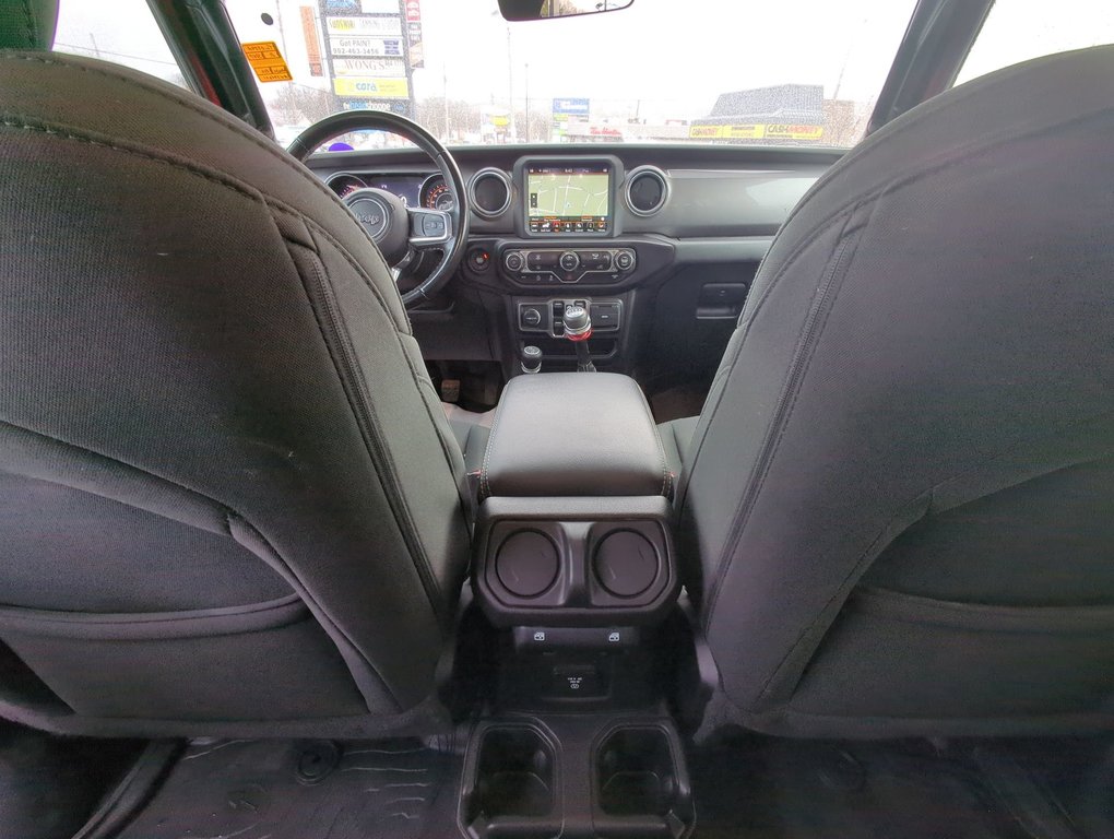 2021 Jeep Wrangler Unlimited Sahara *GM Certified* in Dartmouth, Nova Scotia - 21 - w1024h768px