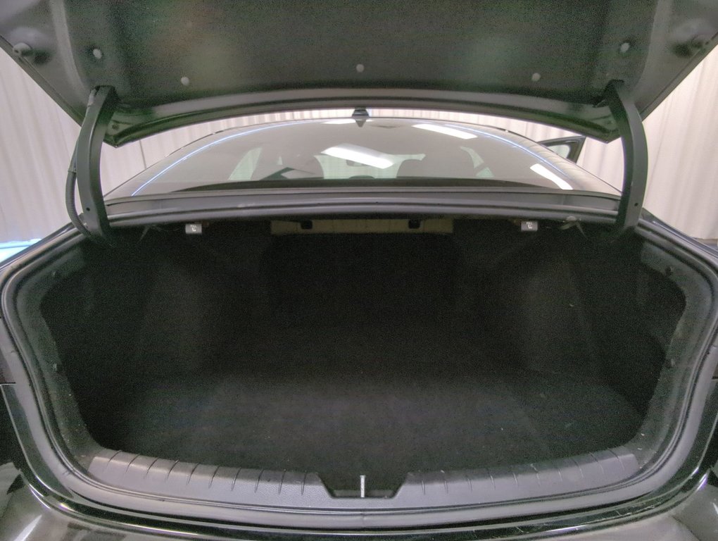 2022 Kia K5 GT-Line in Dartmouth, Nova Scotia - 24 - w1024h768px