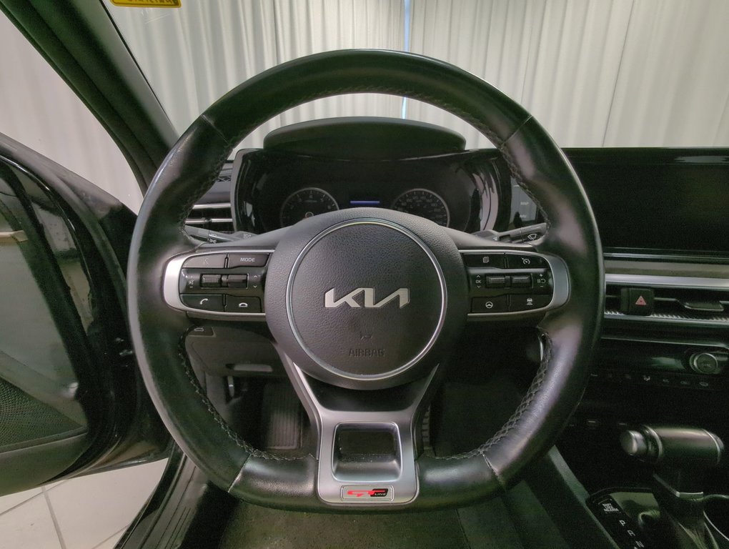 2022 Kia K5 GT-Line in Dartmouth, Nova Scotia - 14 - w1024h768px
