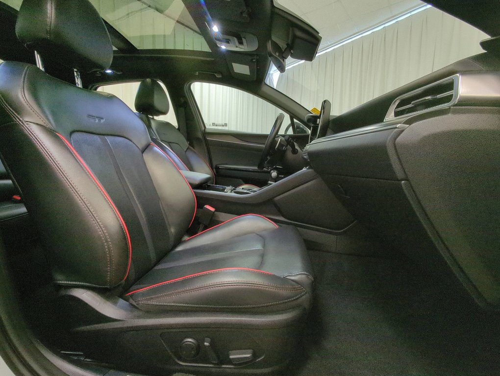 2023 Kia K5 GT in Dartmouth, Nova Scotia - 25 - w1024h768px
