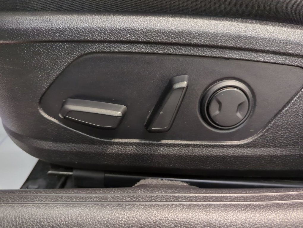 2023 Kia K5 GT in Dartmouth, Nova Scotia - 12 - w1024h768px