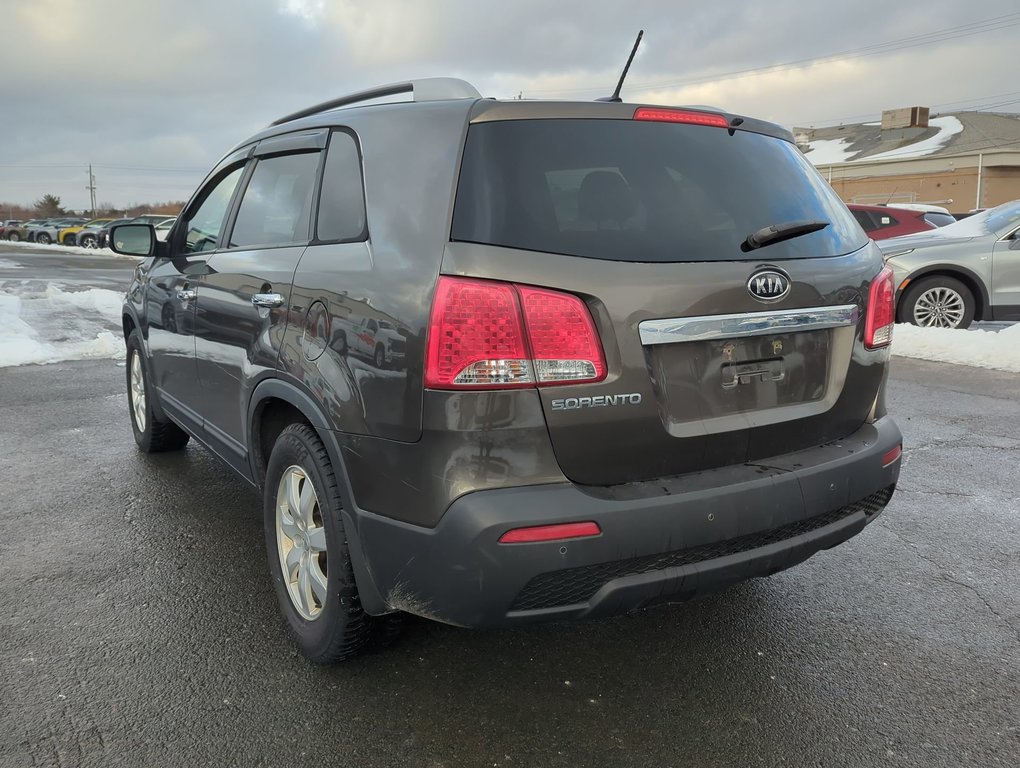 2013 Kia Sorento AS IS in Dartmouth, Nova Scotia - 6 - w1024h768px