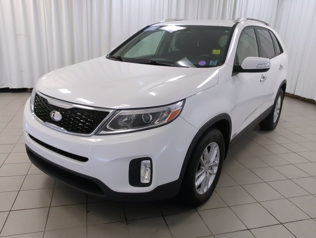 2015 Kia Sorento LX in Dartmouth, Nova Scotia - 4 - w1024h768px