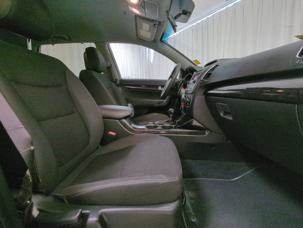 2015 Kia Sorento LX in Dartmouth, Nova Scotia - 22 - w1024h768px