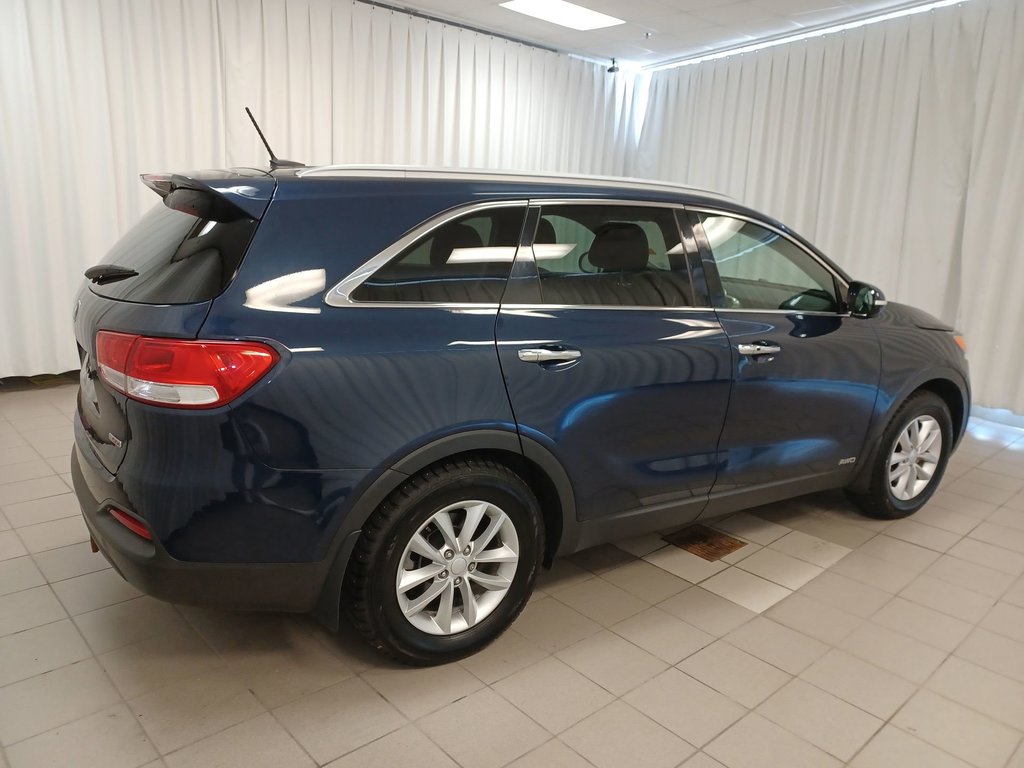 2016  Sorento 2.0L Turbo LX+ in Dartmouth, Nova Scotia - 7 - w1024h768px