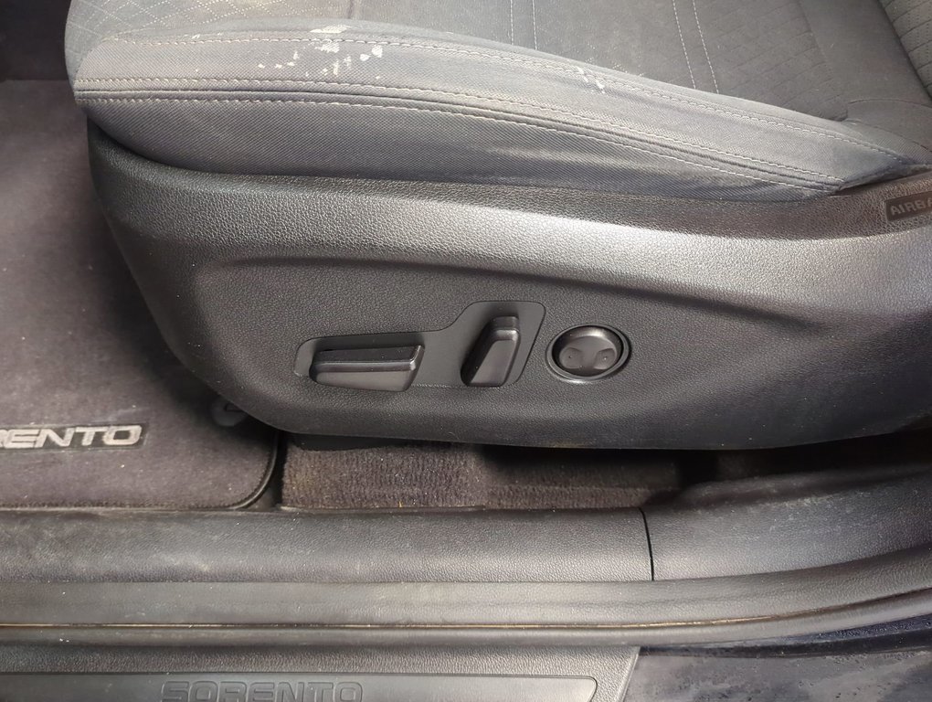 2018 Kia Sorento LX V6 in Dartmouth, Nova Scotia - 12 - w1024h768px