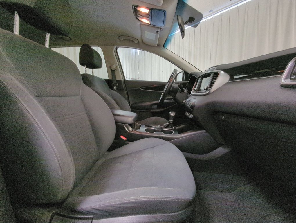 2019 Kia Sorento LX in Dartmouth, Nova Scotia - 24 - w1024h768px