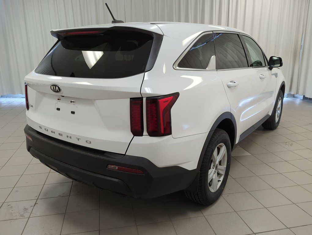 2021 Kia Sorento LX+ in Dartmouth, Nova Scotia - 8 - w1024h768px