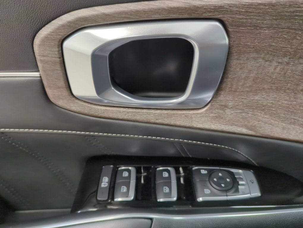 2021 Kia Sorento EX in Dartmouth, Nova Scotia - 13 - w1024h768px