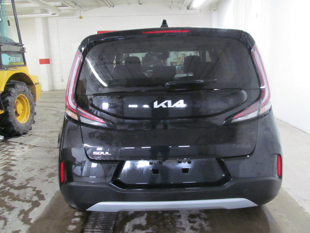 2023 Kia Soul EX in Dartmouth, Nova Scotia - 3 - w1024h768px