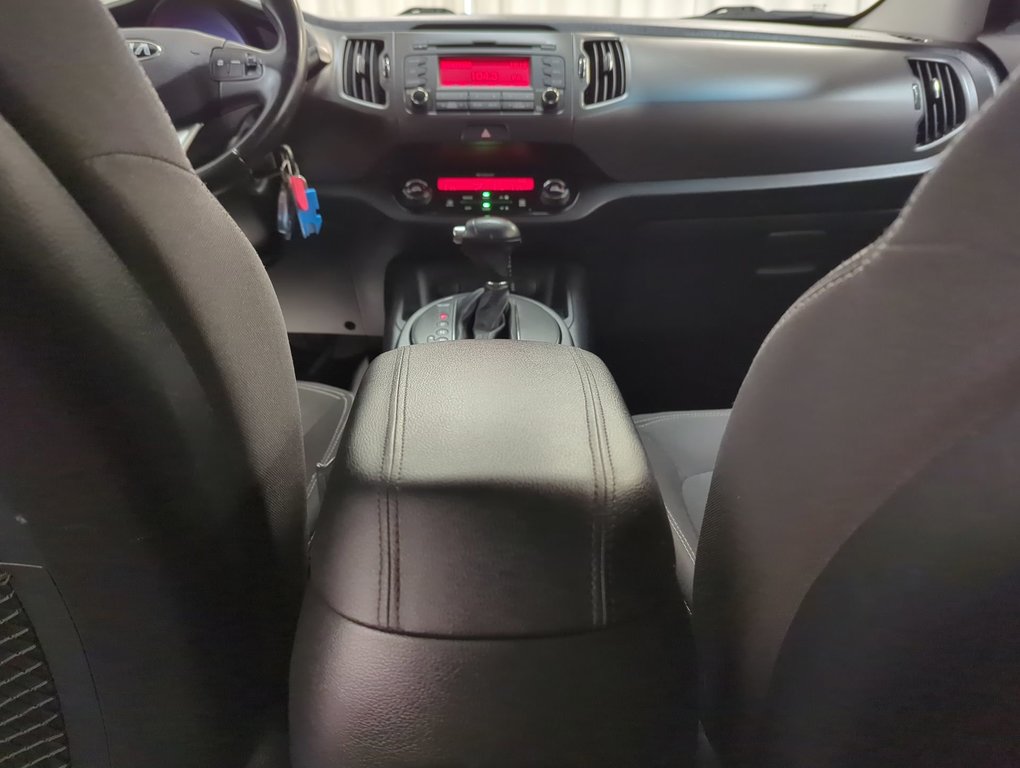 2013 Kia Sportage EX in Dartmouth, Nova Scotia - 19 - w1024h768px