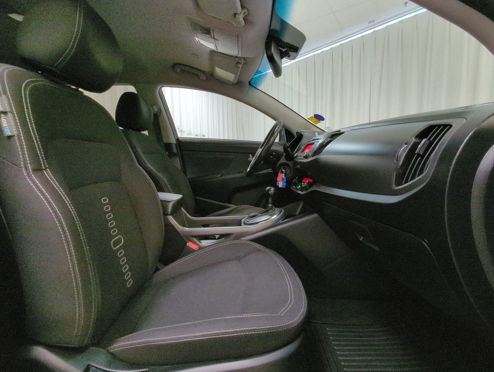 2013 Kia Sportage EX in Dartmouth, Nova Scotia - 22 - w1024h768px