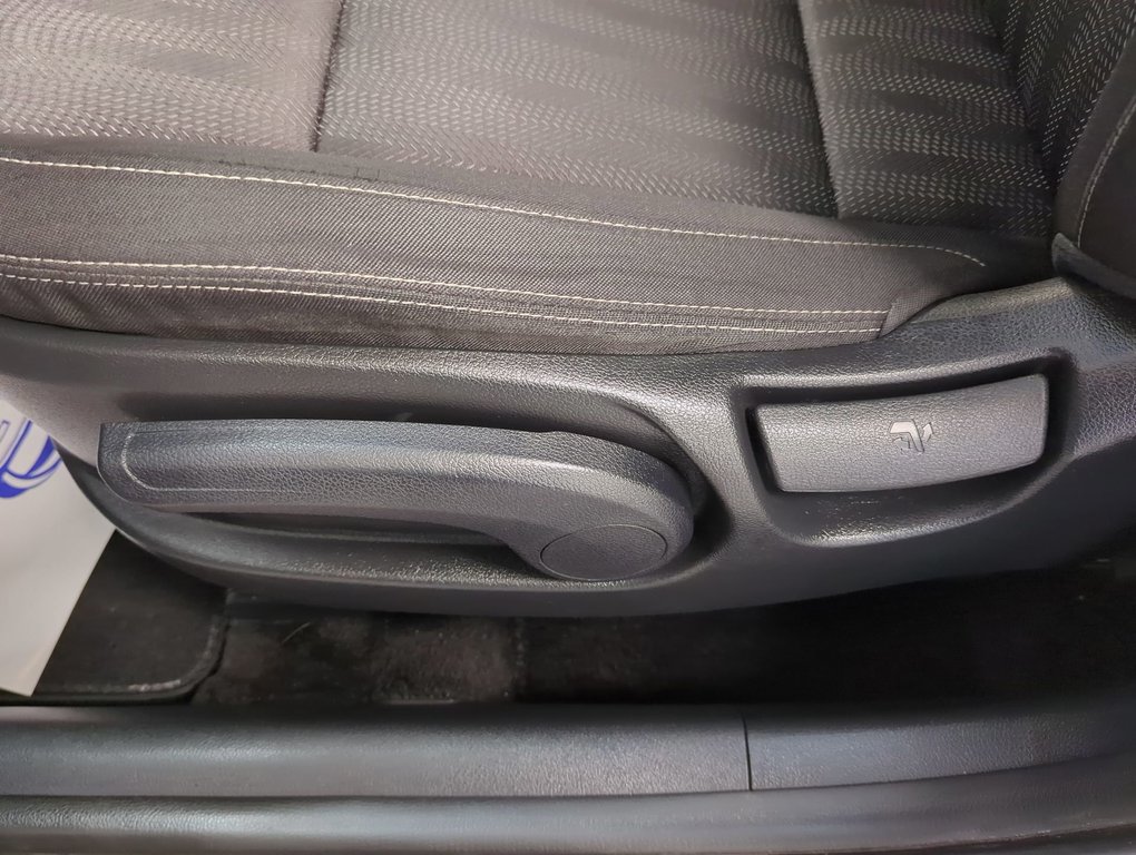 2018 Kia Sportage LX in Dartmouth, Nova Scotia - 12 - w1024h768px