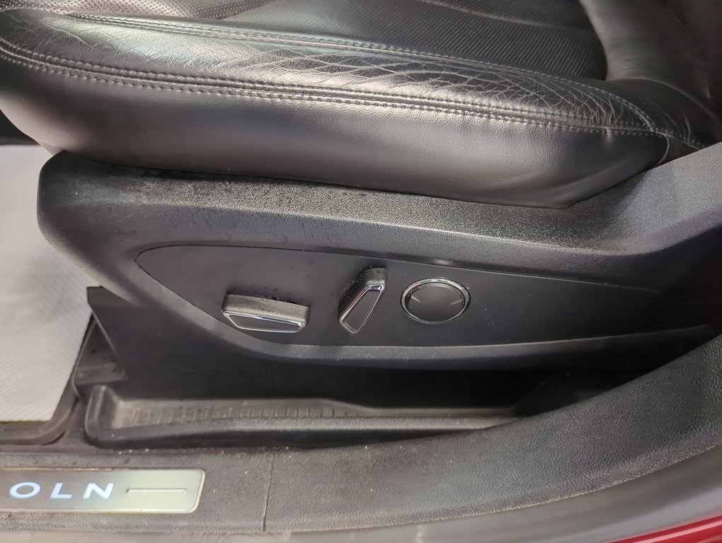 2016 Lincoln MKX Reserve in Dartmouth, Nova Scotia - 12 - w1024h768px