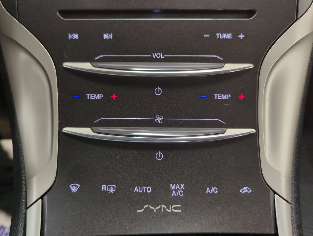 2016 Lincoln MKZ BASE in Dartmouth, Nova Scotia - 18 - w1024h768px