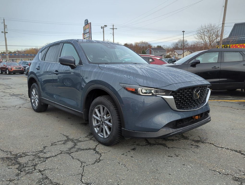 2023 Mazda CX-5 GS AWD *GM Certified* in Dartmouth, Nova Scotia - 2 - w1024h768px